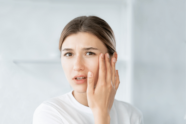 Da bị lão hóa thường xuất hiện ở độ tuổi 25