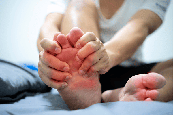 Người bị gout có thể uống mật ong để giảm đau do gout