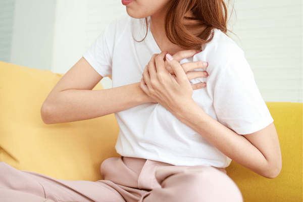 Tác hại của căng thẳng kéo dài là làm tăng nguy cơ mắc bệnh tim mạch