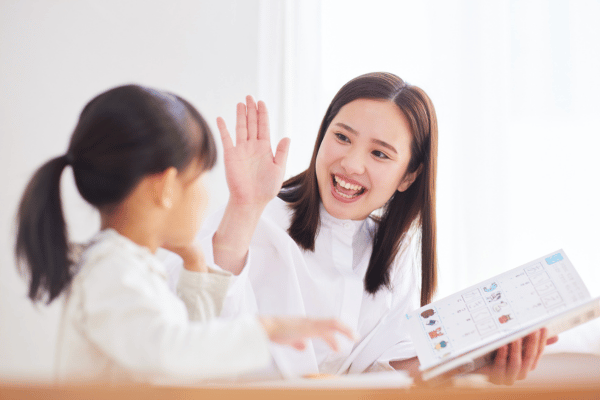 Vì sao giáo viên dễ mắc bệnh nghề nghiệp?