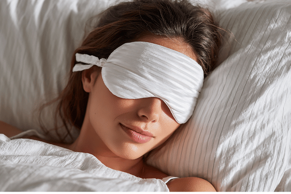 Duy trì thói quen ngủ đủ giấc từ 7 - 8 tiếng/ngày